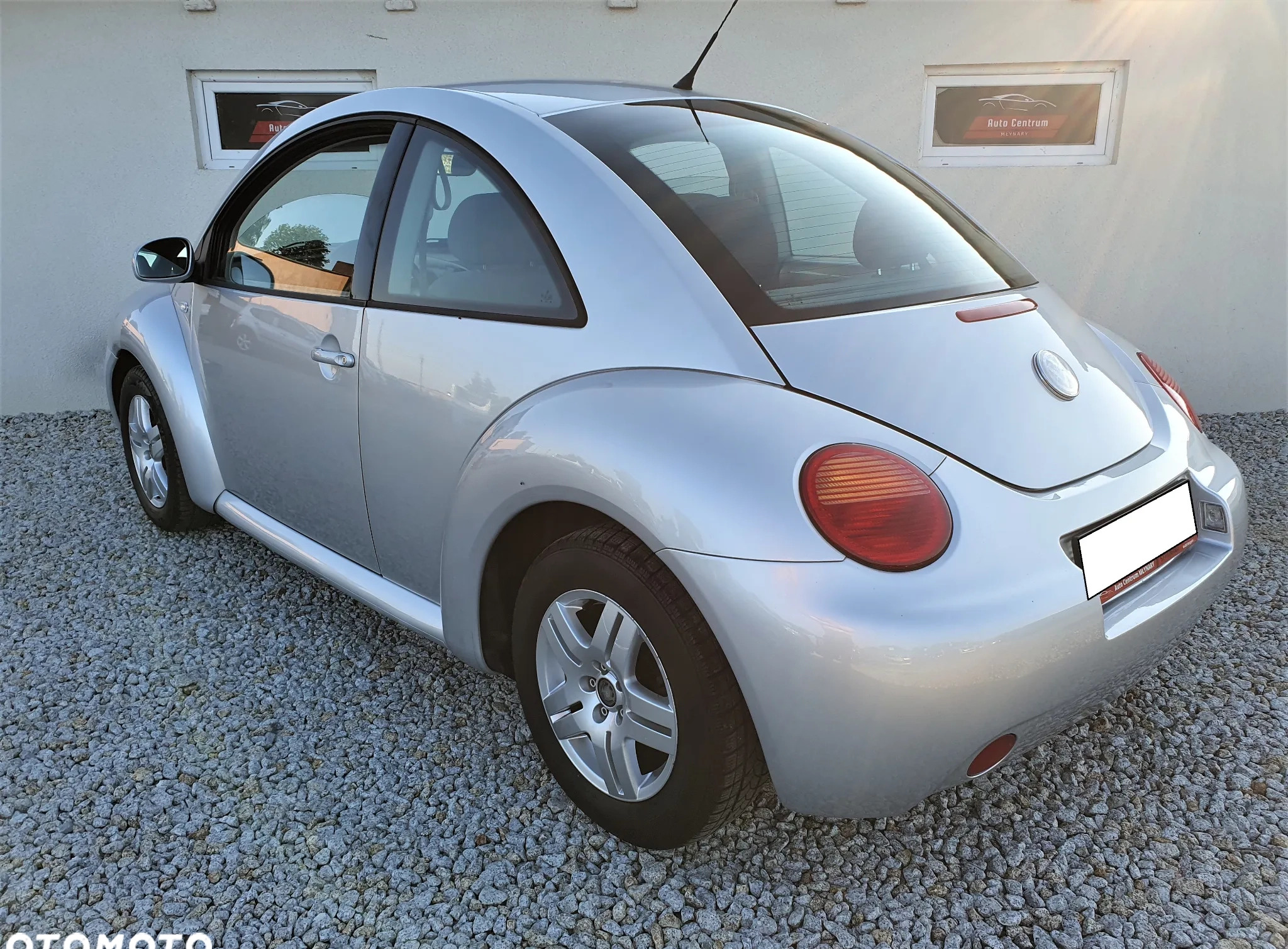 Volkswagen New Beetle cena 9900 przebieg: 150000, rok produkcji 2001 z Chocianów małe 172